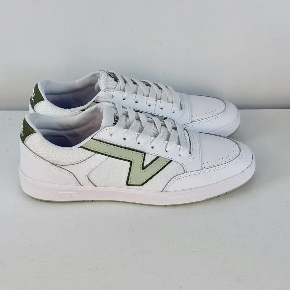 Men's 11 - VANS Lowland CC Leather Skate Shoes - White Light Green - 721356